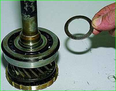 Разборка первичного вала КПП