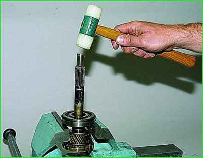 Разборка первичного вала КПП