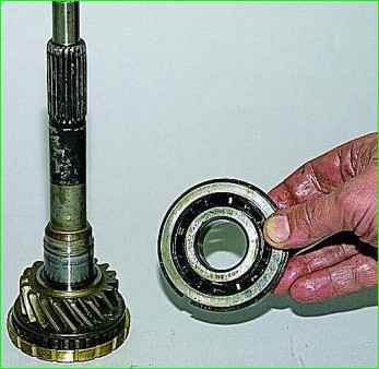 Разборка первичного вала КПП