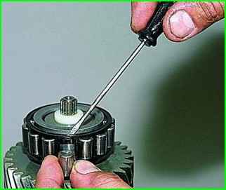 Как отремонтировать раздатку ВАЗ-2123