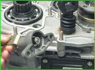 Как отремонтировать раздатку ВАЗ-2123