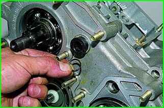 Как отремонтировать раздатку ВАЗ-2123