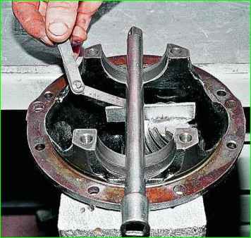 Ремонт редуктора моста Нива Шевролет