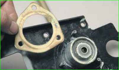 Разборка привода управления механизмом передач