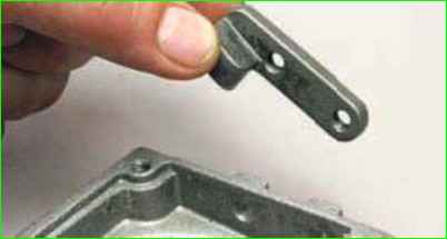 Разборка привода управления механизмом передач