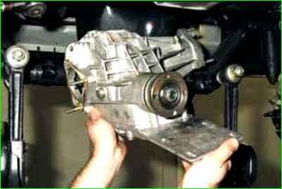 Austausch des Vorderachsgetriebes Niva Chevrolet