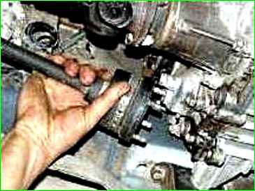 Снятие и ремонт промежуточного вала