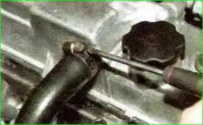 Як відрегулювати клапан двигуна ВАЗ-21114