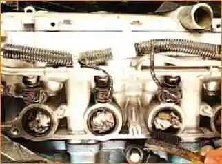 Алу коллекторының тығыздағыштарын ауыстыру ВАЗ-21126