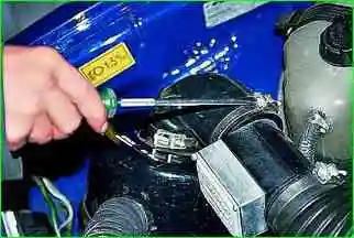 Замена датчика массового расхода воздуха ЗМЗ-406