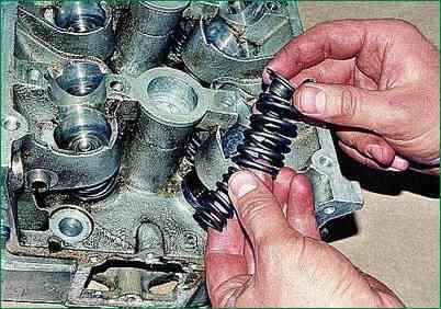 Repair of cylinder head ZMZ-405, ZMZ-406