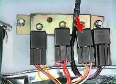 Проверка компрессии двигателя ЗМЗ-406