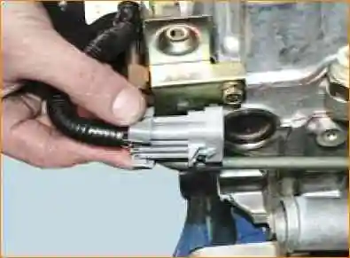 Как заменить прокладку крышки ГБЦ ВАЗ-21126