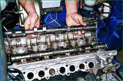 ZMZ-406 қозғалтқышының таратқыш біліктері