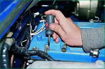 ZMZ-406 қозғалтқышының таратқыш біліктері