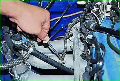 Замена редукционного клапана ЗМЗ-406