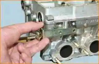 Как отремонтировать головку блока цилиндров ВАЗ-21126