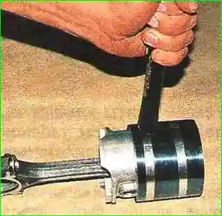 Як зібрати двигун ЗМЗ-406