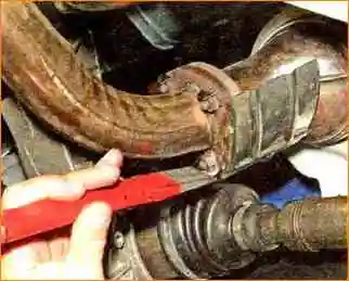 Особенности системы выпуска газов двигателя ВАЗ-21114