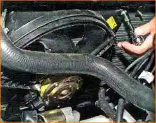 Ersatz der Motorkühlsystemeinheiten VAZ-21114