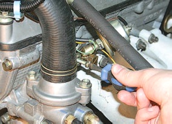 Замена прокладки крышки ГБЦ