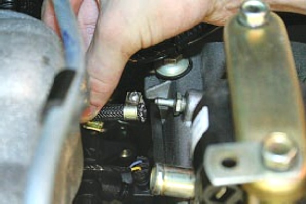 Замена прокладки крышки ГБЦ