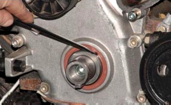 Замена сальников коленчатого вала УАЗ Патриот