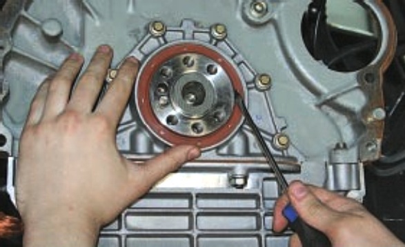 Замена сальников коленчатого вала УАЗ Патриот