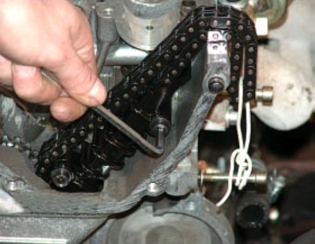 Замена прокладки головки блока цилиндров ЗМЗ-409