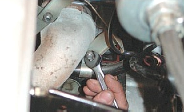 Замена прокладки головки блока цилиндров ЗМЗ-409