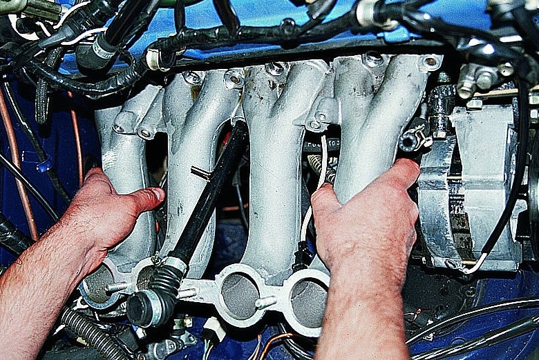 Замена прокладки впускного коллектора ЗМЗ-409