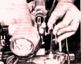 Снятие и установка АКПП Форд Таурус