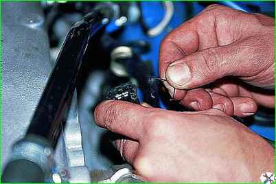 Проверка и замена форсунок двигателя