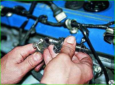 Проверка и замена форсунок двигателя