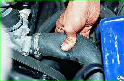 Замена охлаждающей жидкости автомобиля