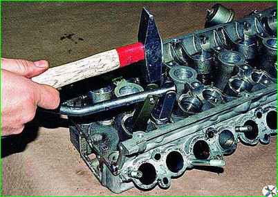 Замена маслосъемных колпачков