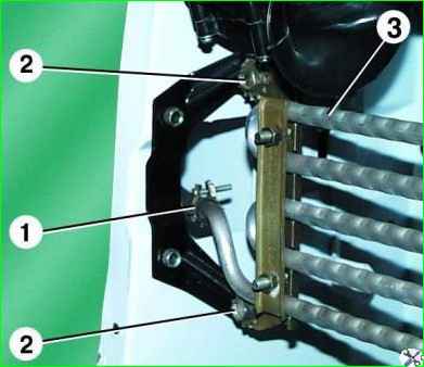 Снятие и установка масляного радиатора
