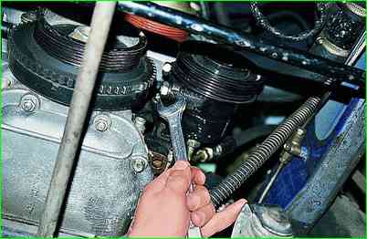 Замена передней манжеты коленчатого вала