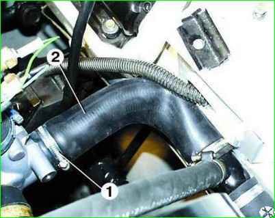 Заміна радіатора автомобіля