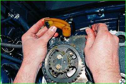 Замена цепей двигателя ЗМЗ-406