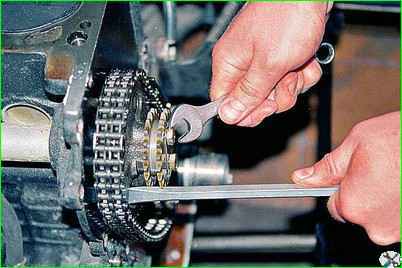 Замена цепей двигателя ЗМЗ-406