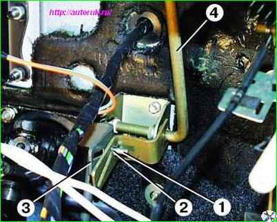 Үдеткіш кабелін реттеу