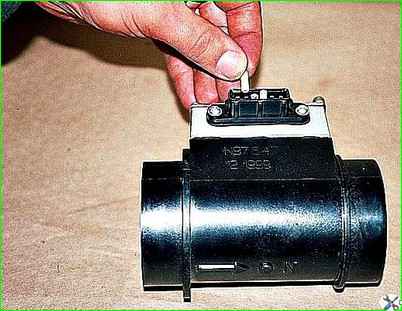 Снятие и проверка датчика ДМРВ