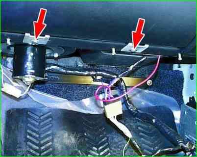 Панель приладів ГАЗ-3110 зняття