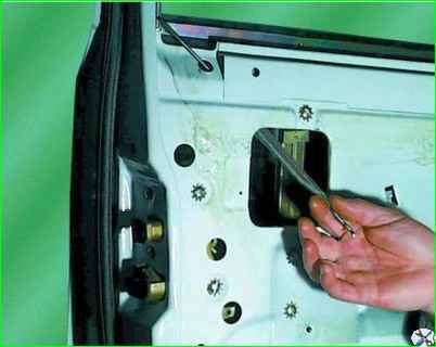 Снятие замка двери