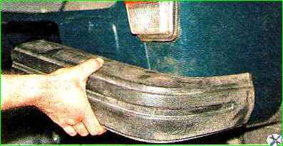 Снятие заднего бампера автомобиля