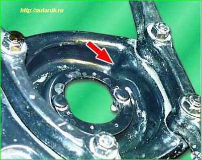 Замена пружины подвески
