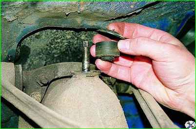 Проверка и замена амортизатора