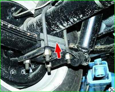 Зняття та встановлення ресори