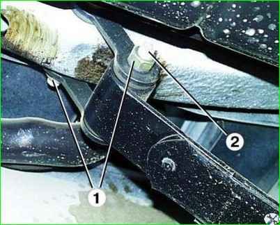 Зняття та встановлення ресори